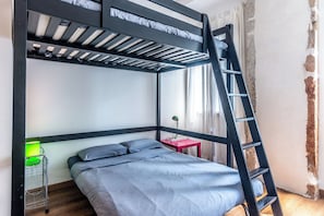 Immagine non classificata, 2 di 16, pulsante
