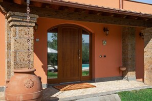 Exterior detail