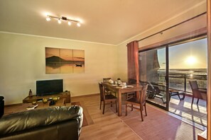 Dining area with view to balcony