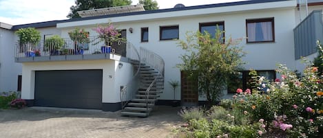 Haus Bifänge 79, mit Ferienwohnung unten rechts