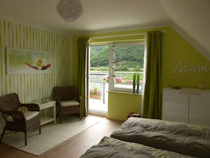 GrĂŒnes Zimmer