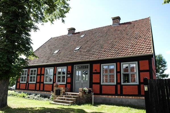 Das Müllerhaus wurde 1830 erbaut und von 2001 bis 2005 kernsaniert.