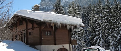 LOCATION CHALET LE CYRIL LA CLUSAZ