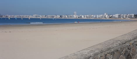 Descente sur la plage à 400m