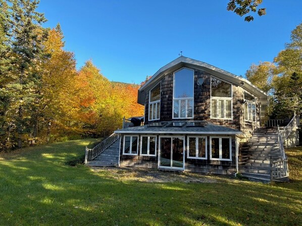 Otter Harbour Home
