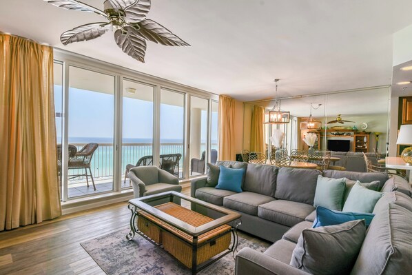 Silver Beach Towers West 603- Living Area