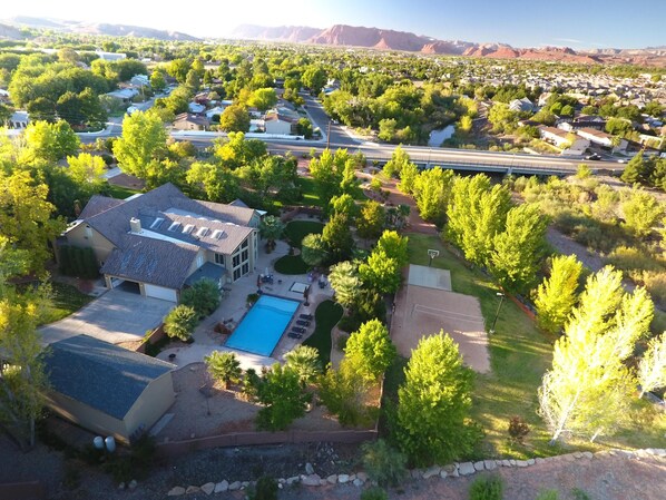 River Home Property