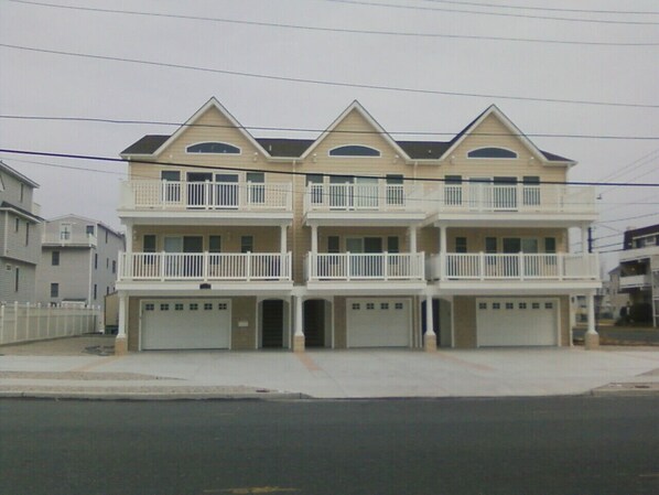 House in the middle is 103