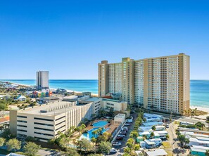 Emerald Beach Resort