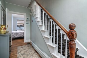 1st floor Foyer