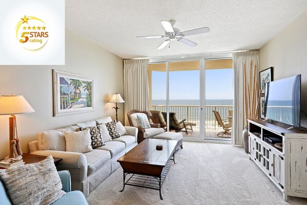 Living area with Gulf views.