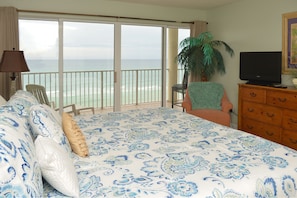 Oh, what a view to wake up to!  Access to super-sized balcony. Flat Screen TV.