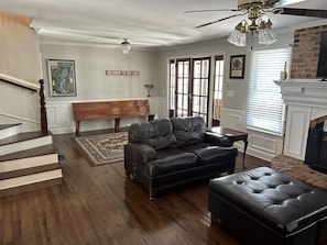 Entry way into main floor living room