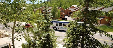 Catch the Free Bus to Deer Valley, Park City Mountain Resort or the Canyons!