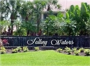 Falling Waters entrance
