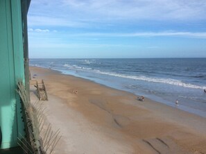 The ocean's splendor awaits you!