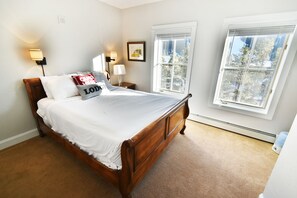 GUEST BEDROOM, LOTS OF LIGHT, SKI VIEWS