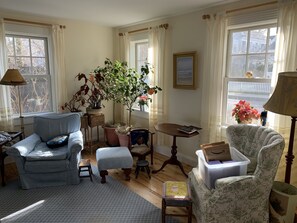 Sunny Living room