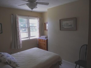 Bedroom with Double bed.