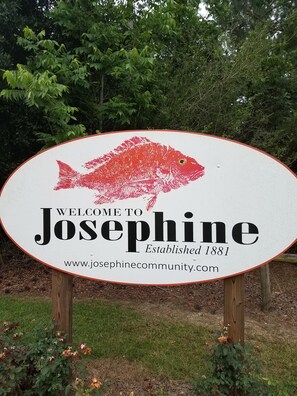 Welcome to the greatest kept secret in Alabama! 