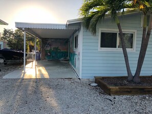 Car port