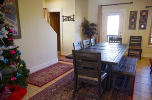 Dining table sits 8