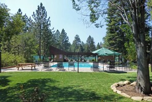 Private Pool