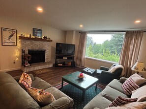 Living room with a fireplace