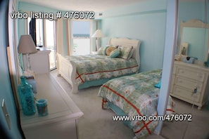Master Suite wBalcony Access & Ocean View (QUEEN & Twin wTrundle) & TV, Wifi