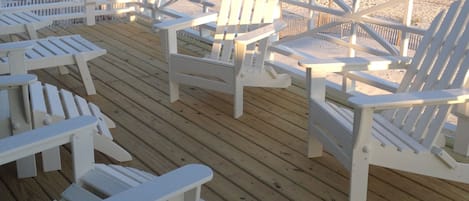 Front Deck - beautiful sunrises to left, sunsets to right!