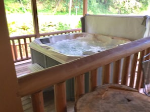 Private 6-Person HOT TUB on 2nd level deck, Has roof over in case of rain & snow