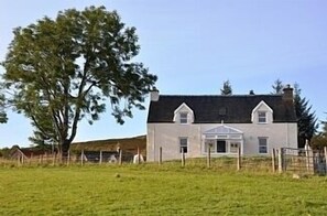 The Manor House, Balbeg