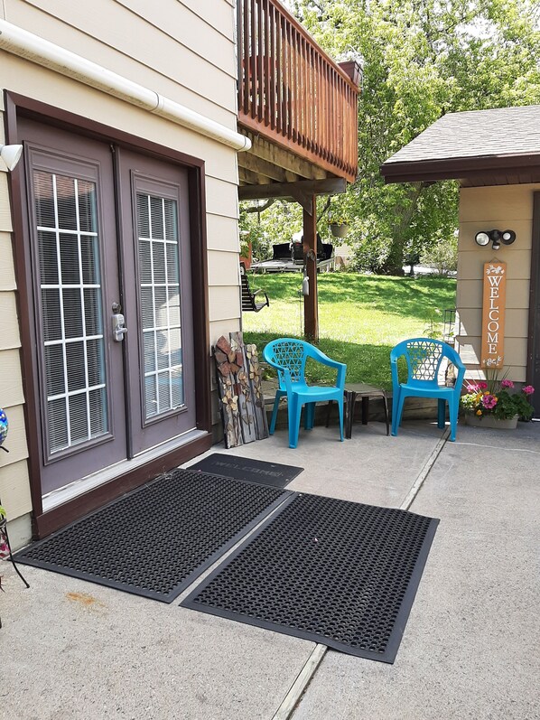 Accessible private entrance