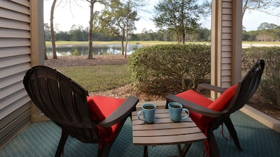 Professionally Cleaned - Beautiful Golf & Lake Views, Near Pawleys Island