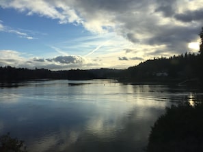 Beautiful view of Willamette from deck.