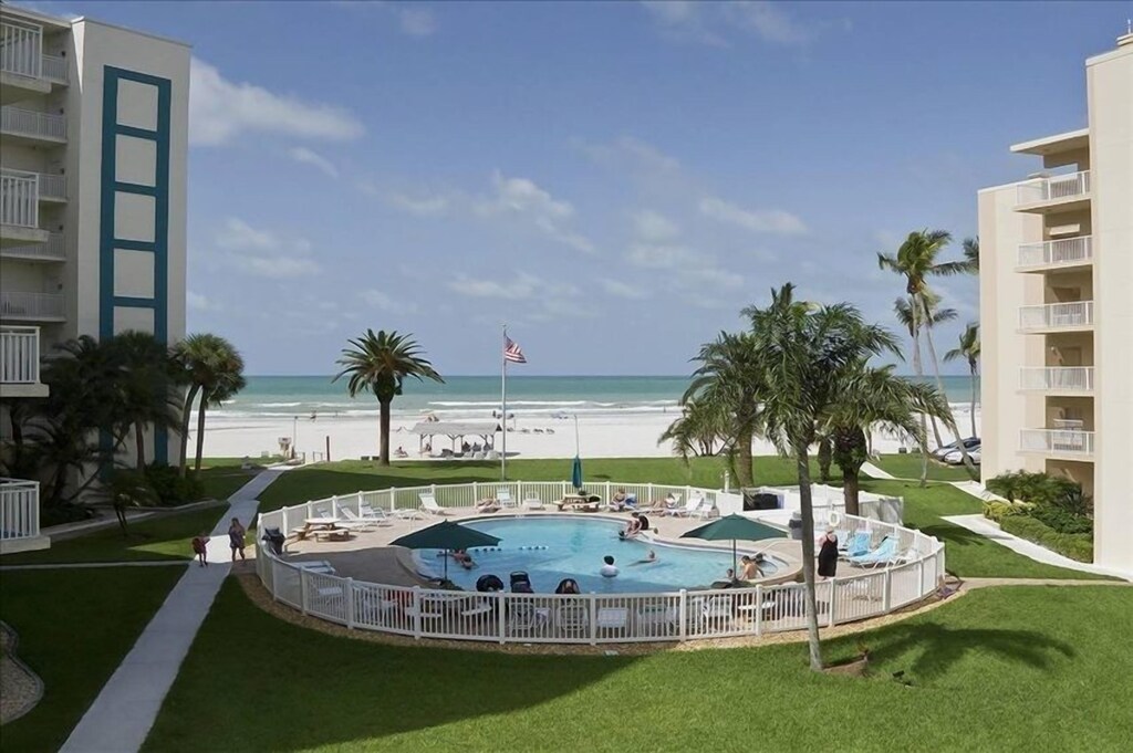 Jamaica Royale Property Map Gulf-Side Beautiful Condo With Pool Overlooking The Gulf! - Siesta Key