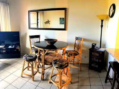 2BR Ocean/Mtn Views,  from $120 per night! UPDATED CANCELLATION POLICY BELOW!