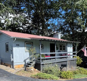 Nestled in beautiful trees with clear view of mountains in all directions.