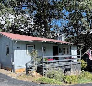 Nestled in beautiful trees with clear view of mountains in all directions.