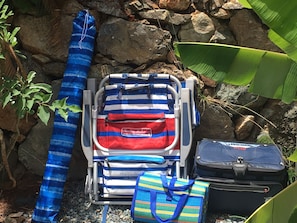 Beach chairs, umbrella, cooler, ice packs, beach bag and beach mat provided