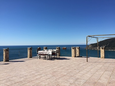 3 Bedrooms Apartment in Moneglia with Sea View