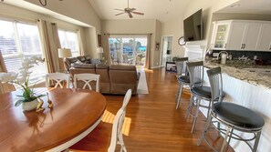 Open floor plan of dinning room, kitchen and living room.