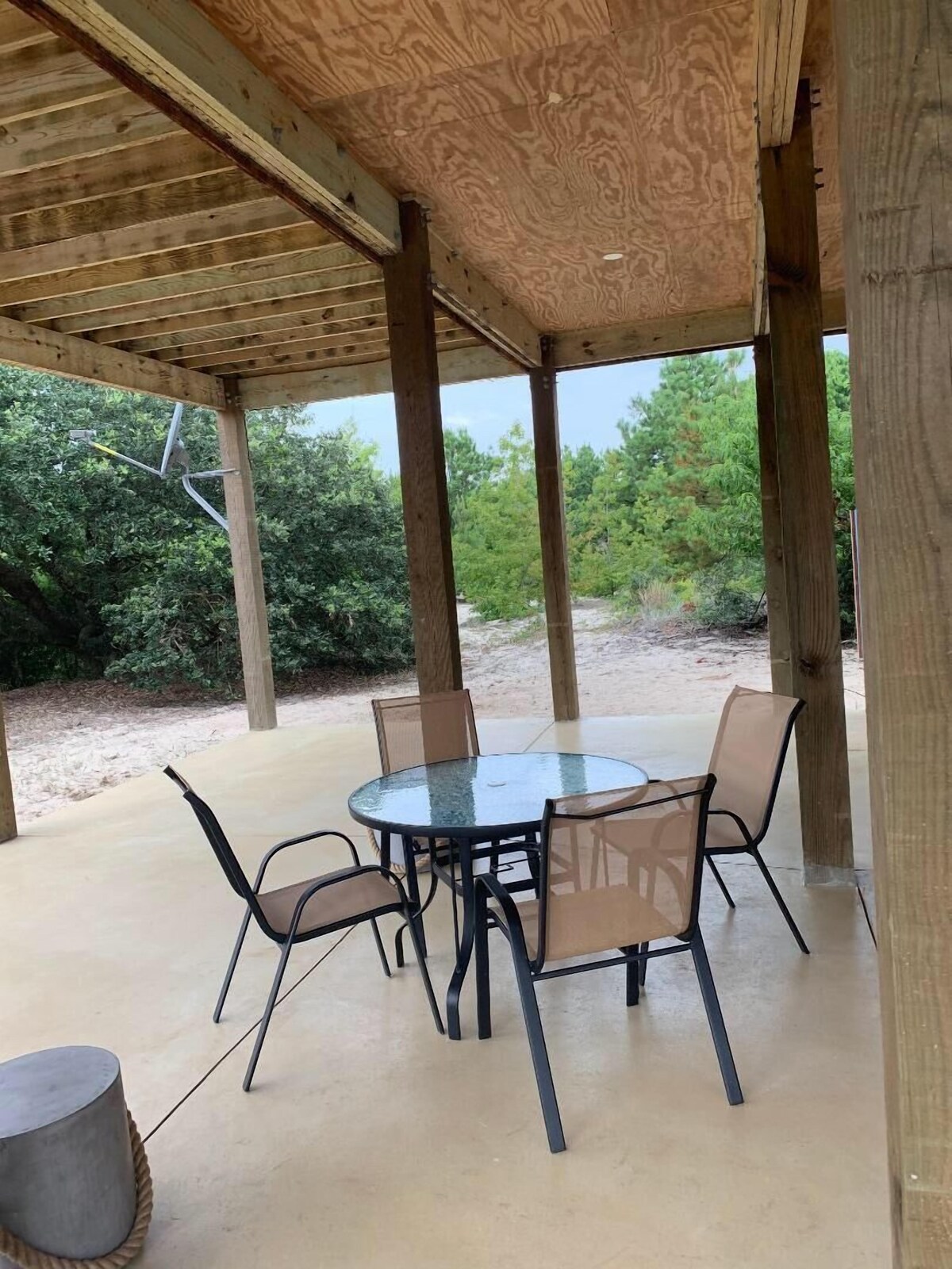 Beach House in the 4 X 4 area of Carova Beach