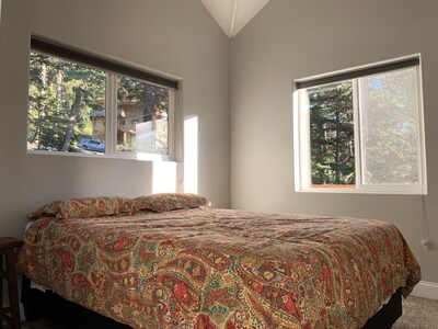 Stunning, Brand New 2 bedroom Unit Minutes from Alyeska Resort
