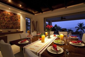 Outdoor dining