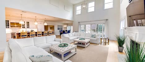Open concept Large living area