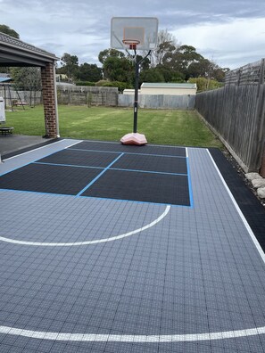 Sport court