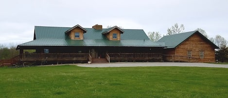 Mesa Vista Lodge 