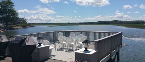 Nice deck for all your sunning, or enjoy your freshly grilled dinner 