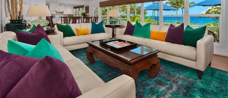 Wailea Sunset Bungalow - Ocean View Great Room with Dining for Six Leather Sofas